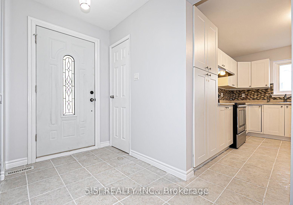 694-beman-drive-newmarket-ontario-n12349394