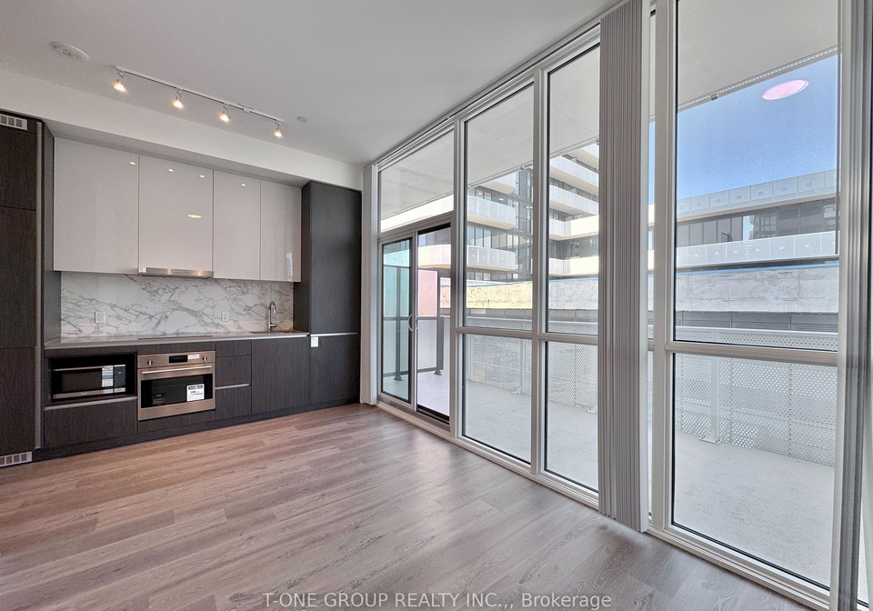 28-interchange-way-vaughan-ontario-n12349424