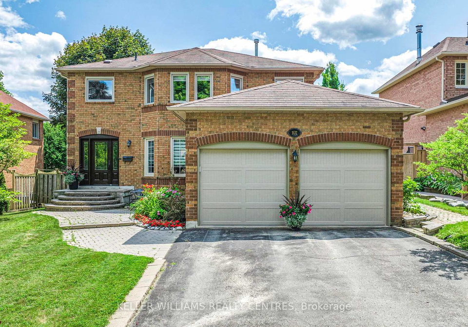 107-rhodes-circle-newmarket-ontario-n12349582