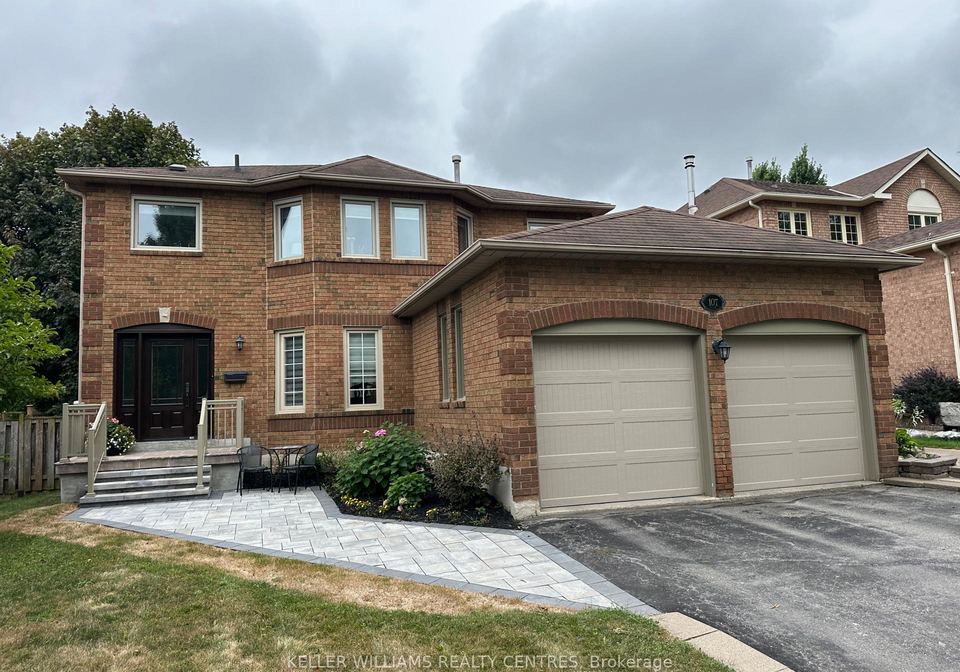 107-rhodes-circle-newmarket-ontario-n12349582