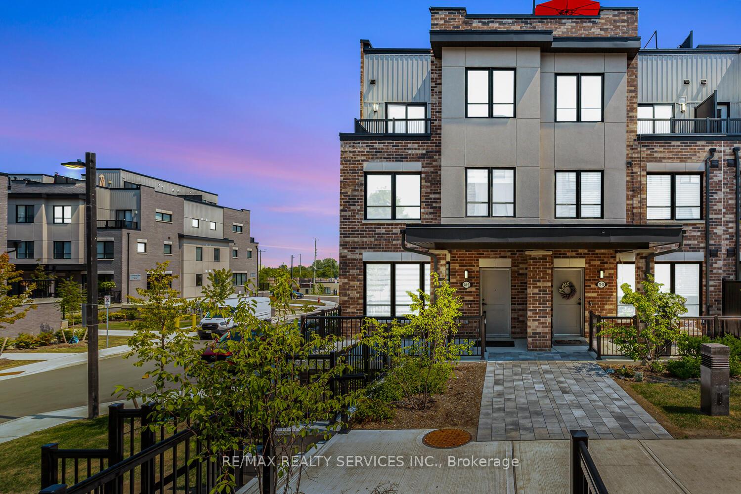 70-baynes-way-bradford-west-gwillimbury-ontario-n12349762