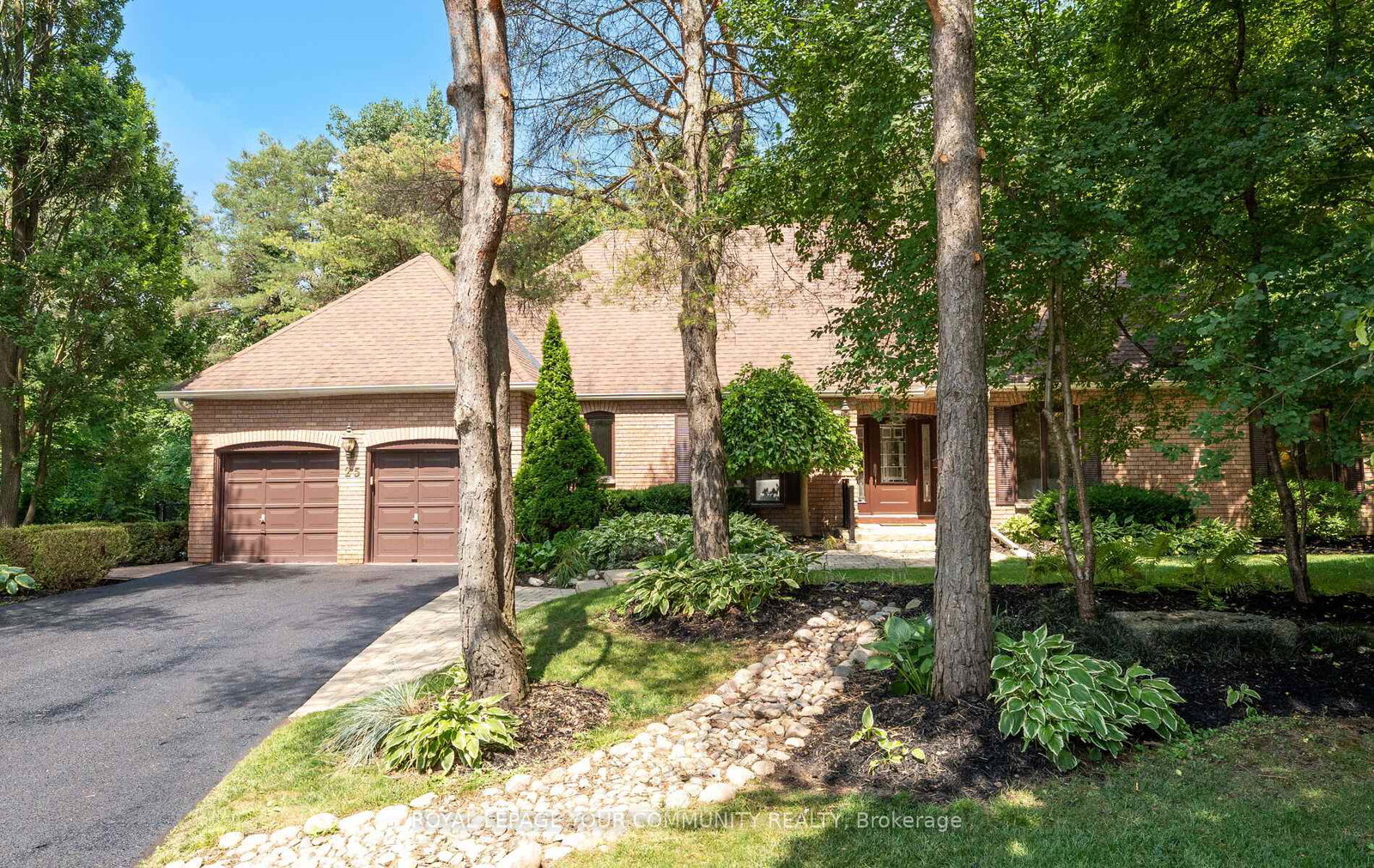 25-tilston-grove-aurora-ontario-n12349992