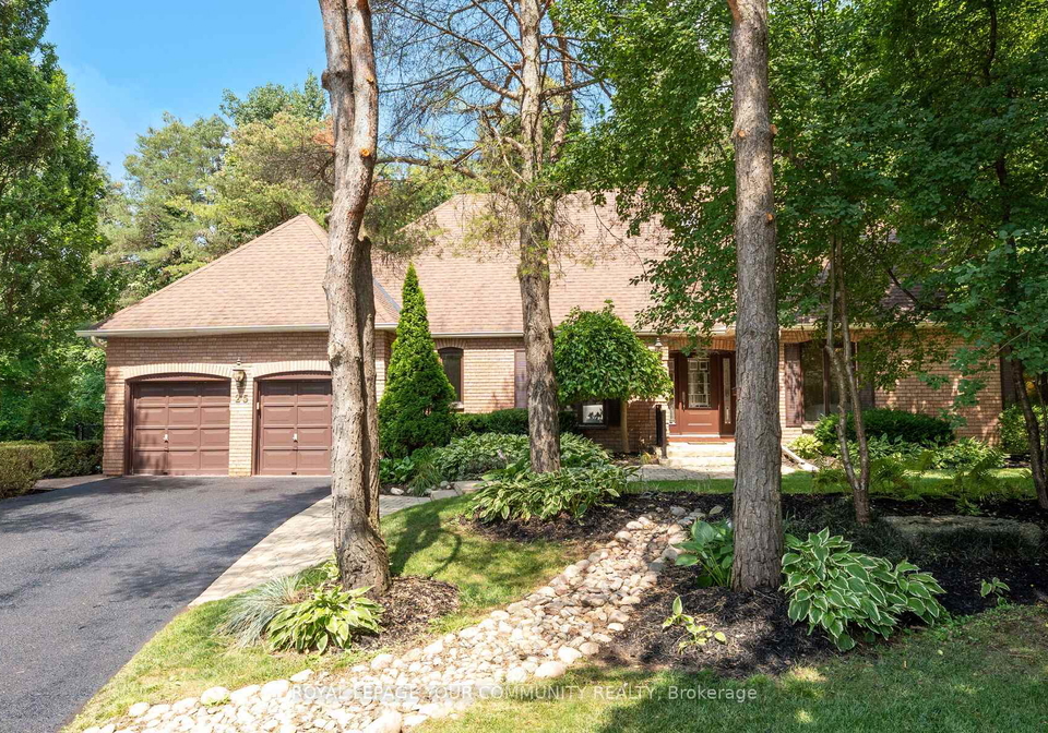 25-tilston-grove-aurora-ontario-n12349992