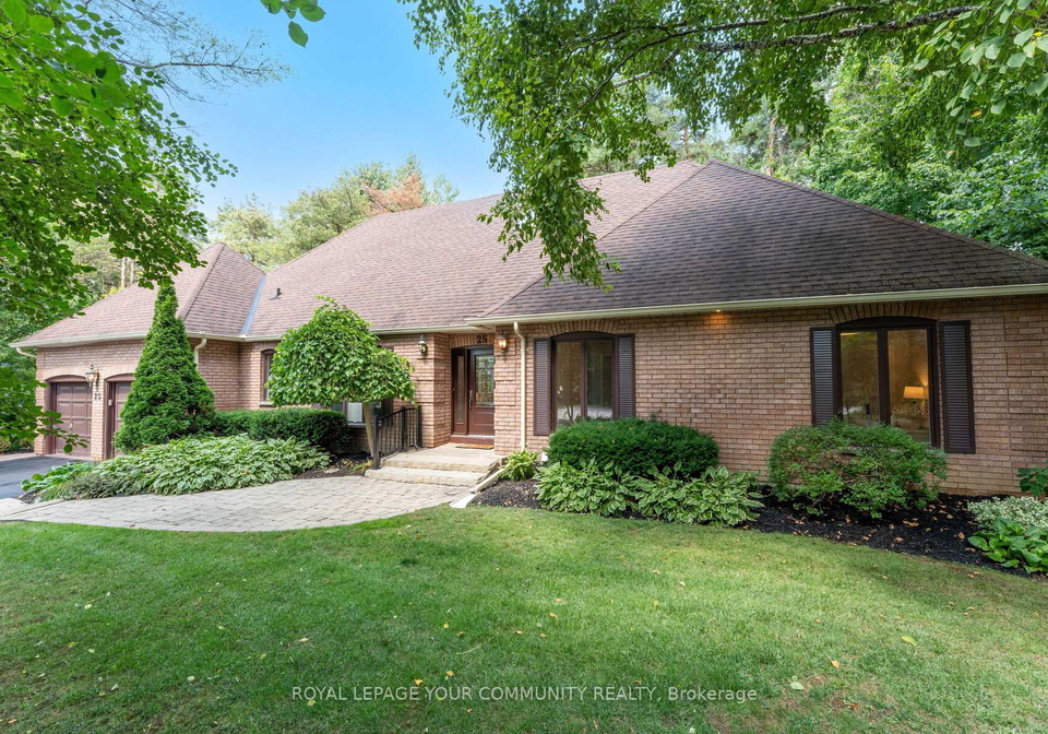 25-tilston-grove-aurora-ontario-n12349992