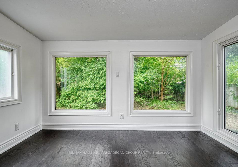402-centre-street-e-richmond-hill-ontario-n12350102