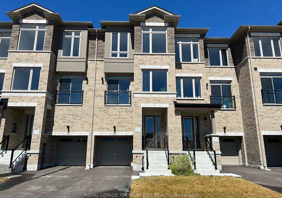 40-tennant-circle-n-vaughan-ontario-n12350704