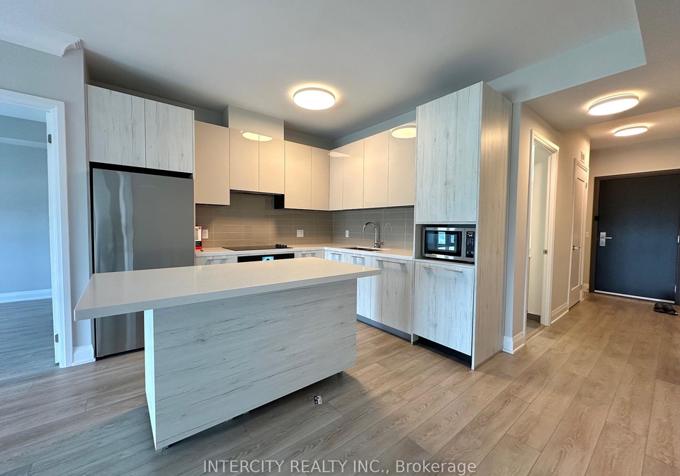 18-water-walk-drive-markham-ontario-n12351357