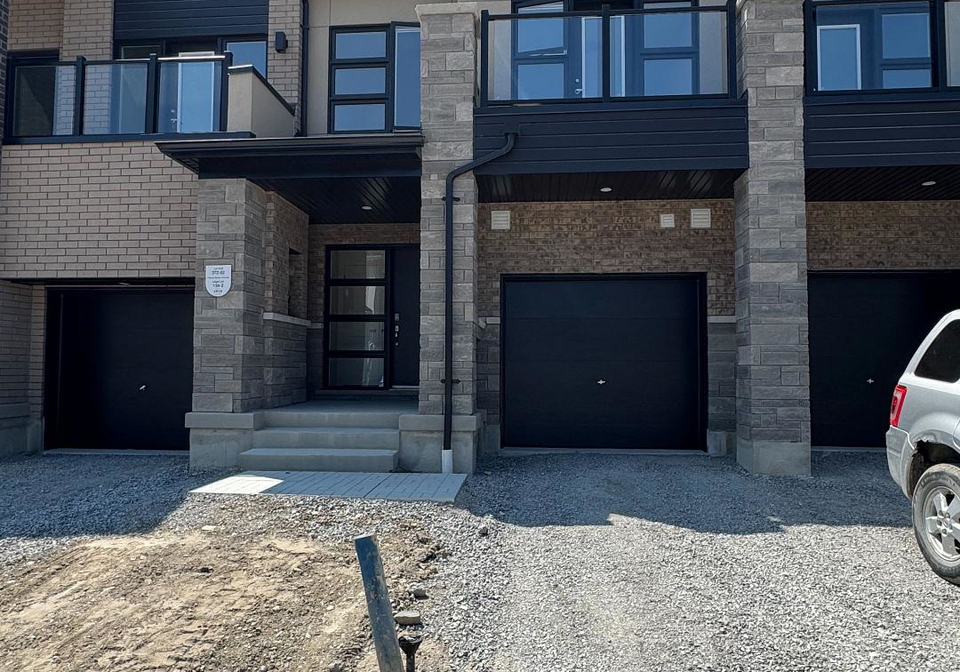 6-harvey-bunker-crescent-markham-ontario-n12351685