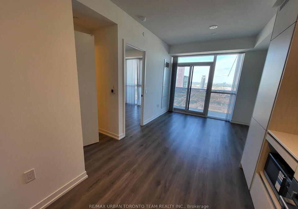 28-interchange-way-vaughan-ontario-n12351910