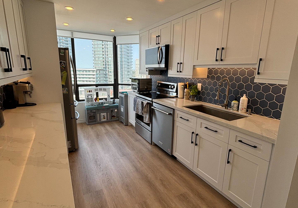 7460-bathurst-street-vaughan-ontario-n12352233