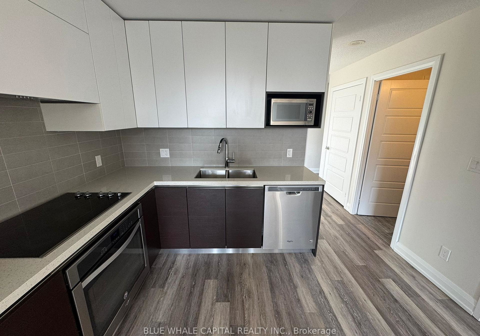 25-water-walk-drive-markham-ontario-n12353352