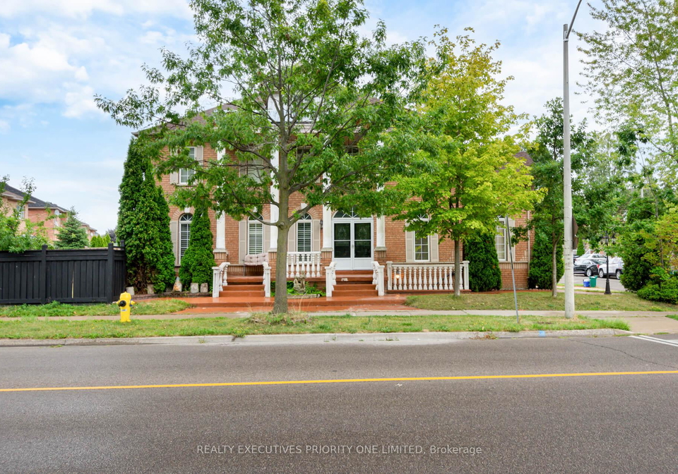 2-foxhunt-drive-vaughan-ontario-n12354210