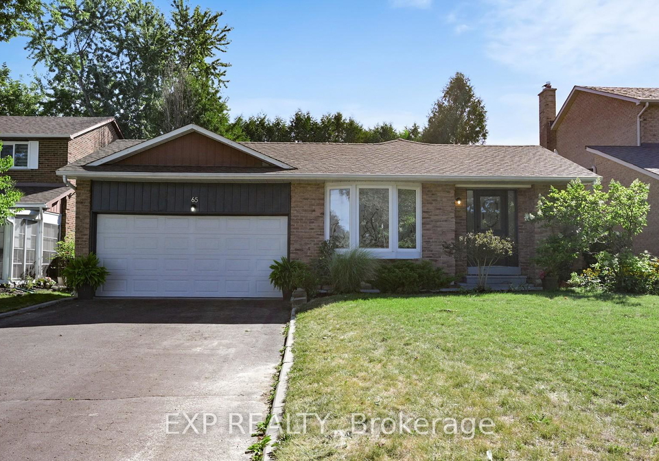 65-lowe-boulevard-newmarket-ontario-n12354895