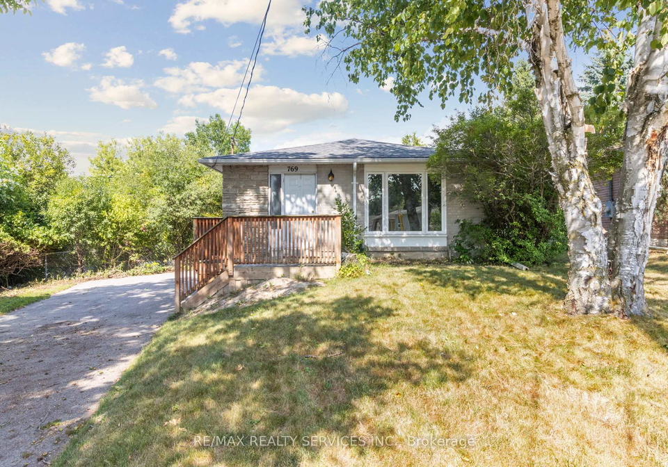 769-greenfield-crescent-newmarket-ontario-n12355497