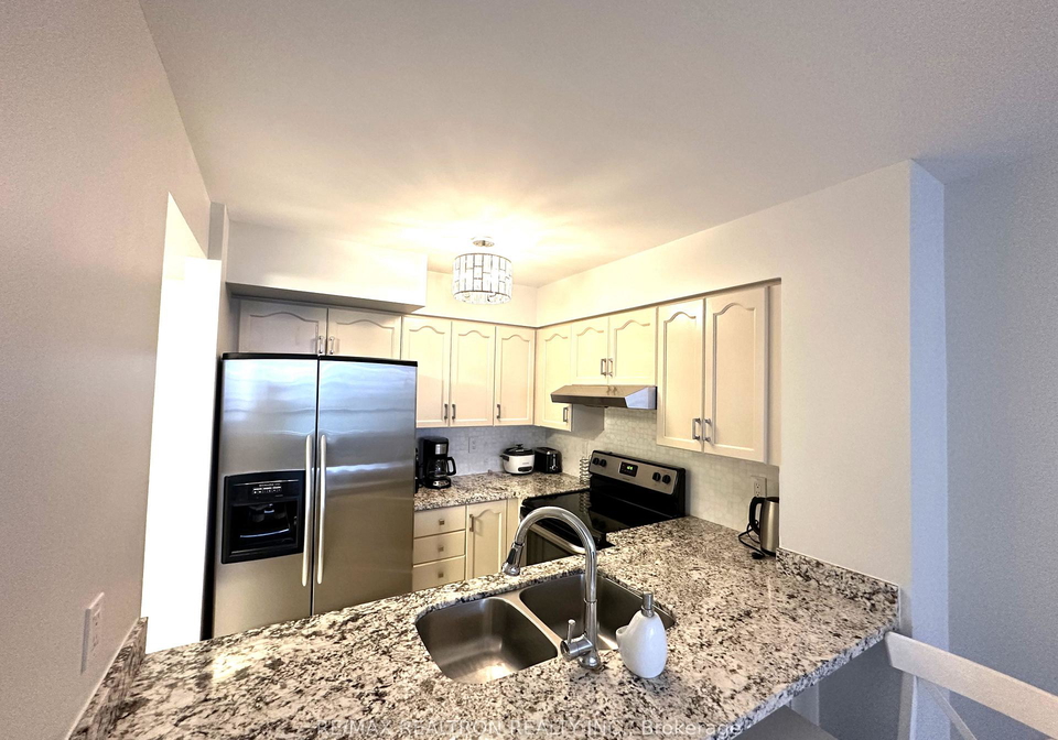 19-northern-heights-drive-richmond-hill-ontario-n12355893