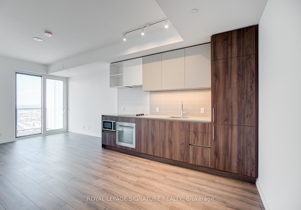 1000-portage-parkway-vaughan-ontario-n12355963