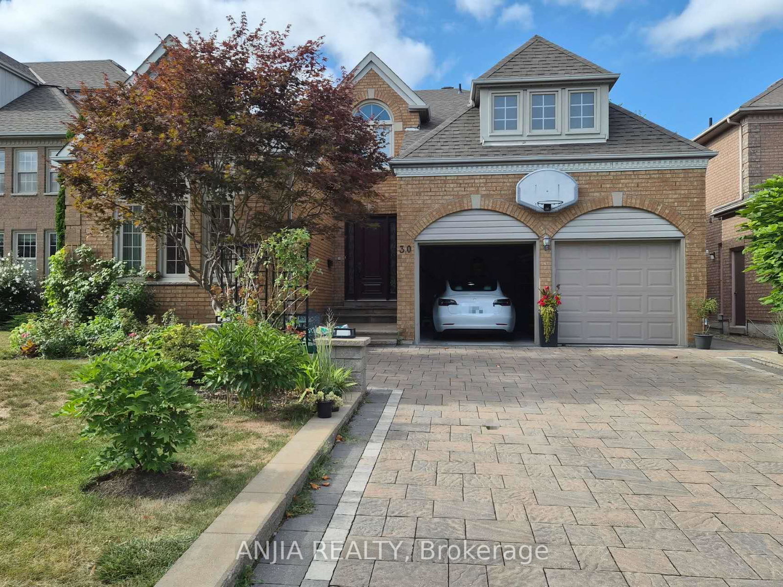 30-bsmt-braeside-square-markham-ontario-n12355967