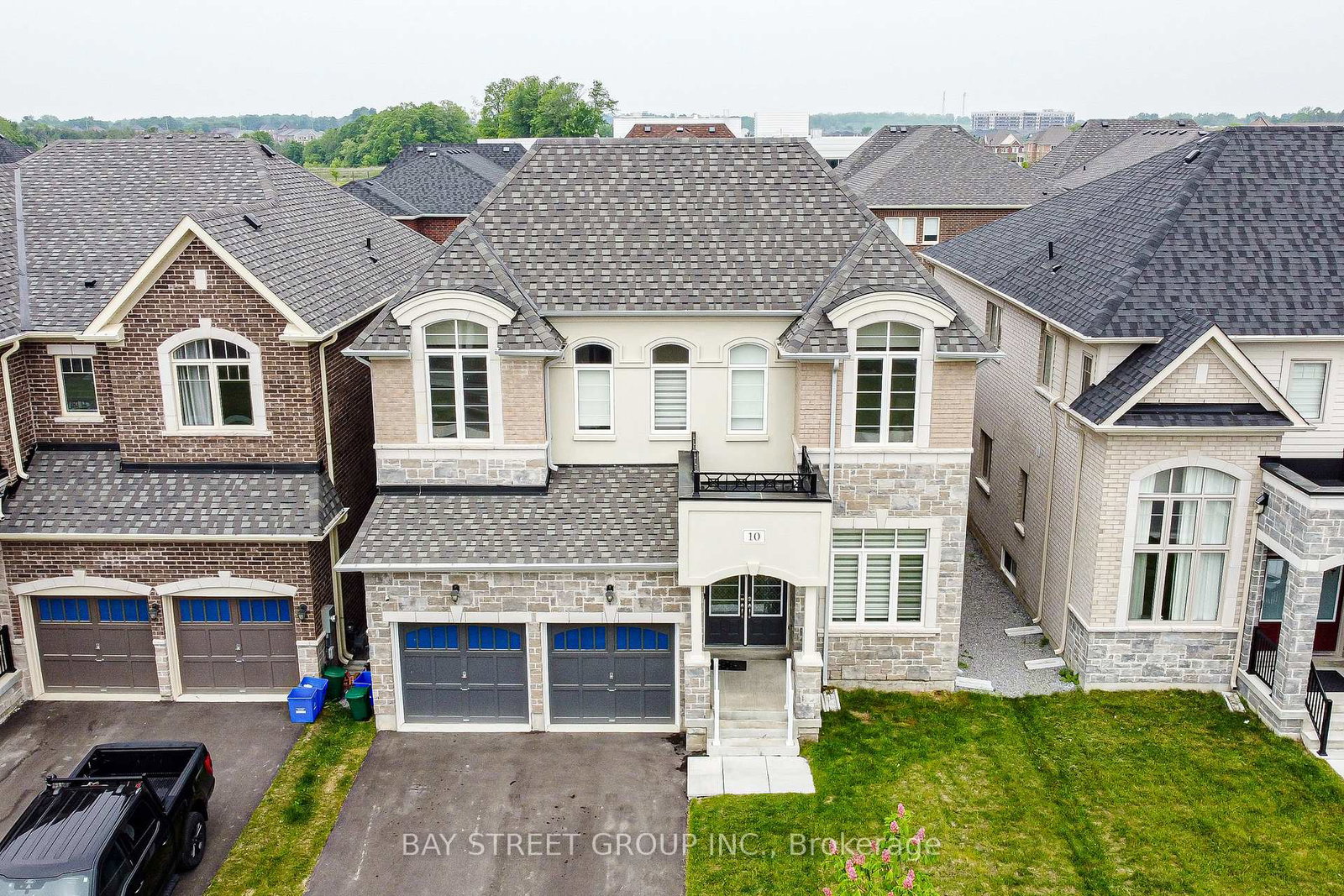 10-kenneth-ross-bend-e-east-gwillimbury-ontario-n12356082
