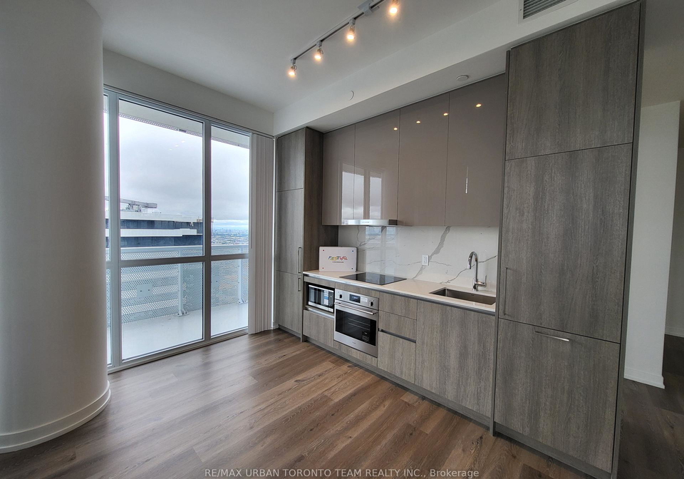 225-commerce-street-vaughan-ontario-n12356094