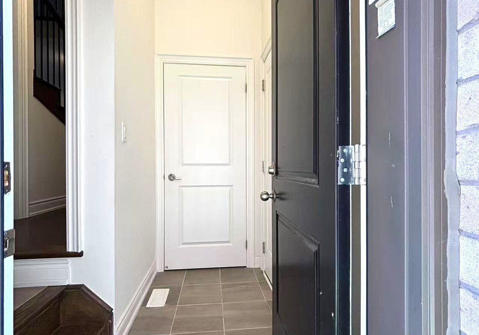 23-beebalm-lane-east-gwillimbury-ontario-n12356226