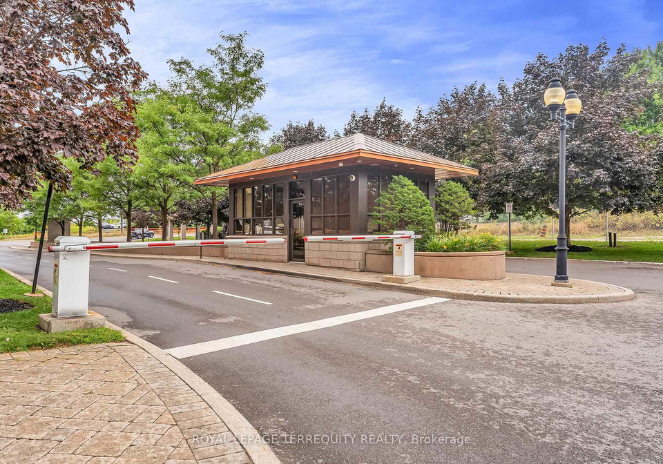 9225-jane-street-vaughan-ontario-n12356352