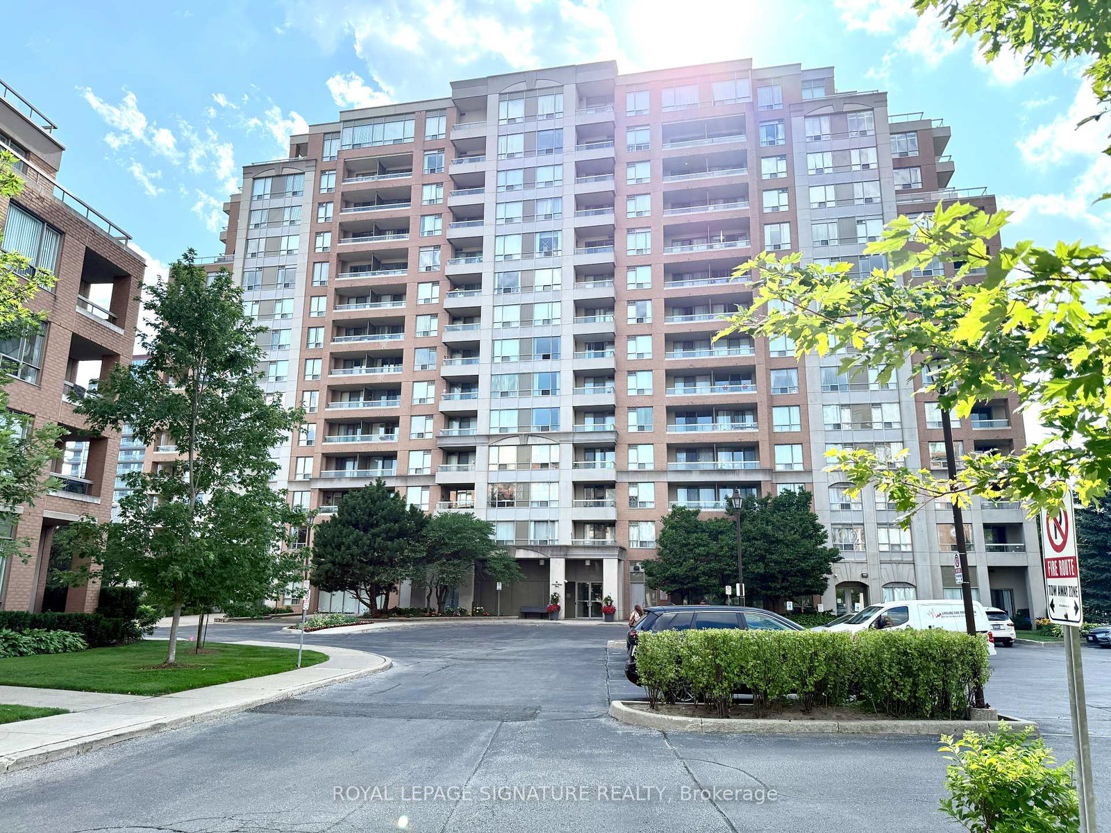 9-northern-heights-drive-richmond-hill-ontario-n12356535