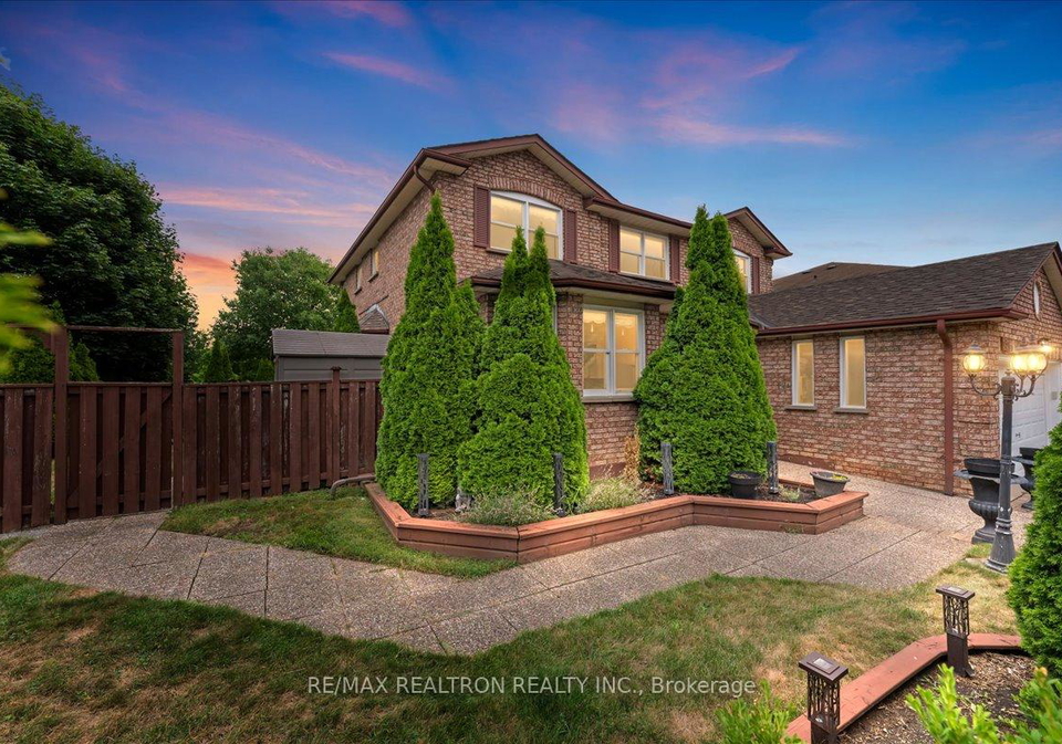 151-lyndhurst-drive-markham-ontario-n12357393