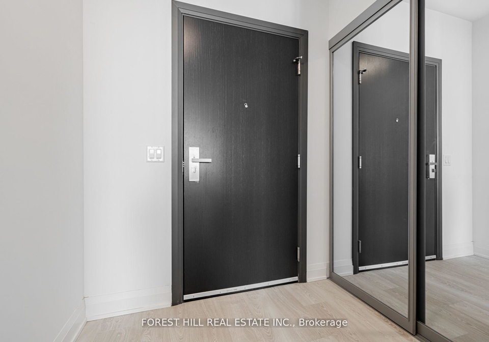 8-water-walk-drive-markham-ontario-n12357504