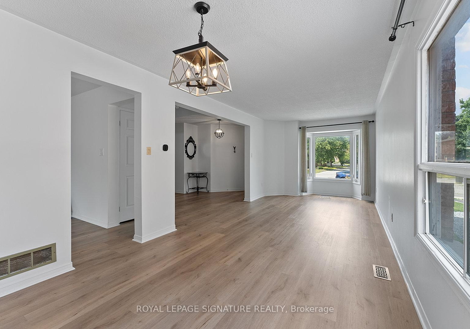47-dunbarton-court-richmond-hill-ontario-n12357641
