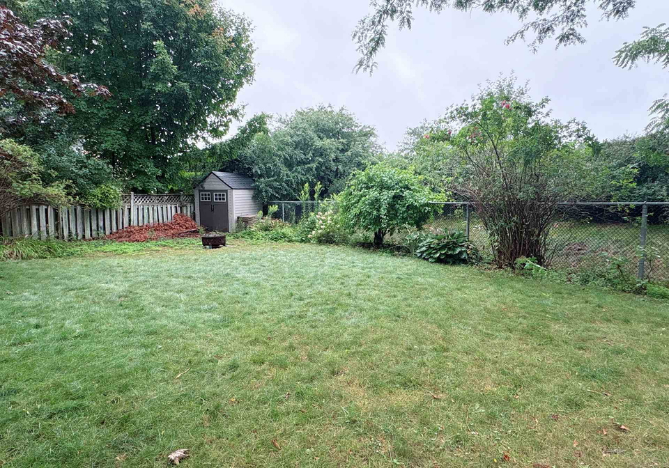 325-rannie-road-newmarket-ontario-n12358095