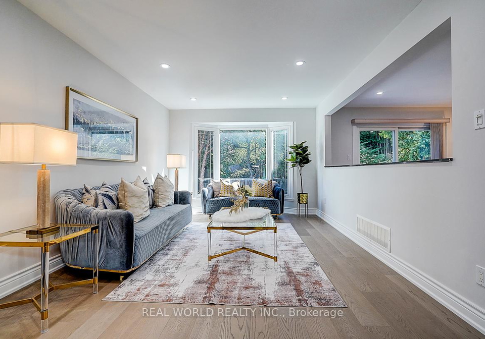 18-kilbarry-court-richmond-hill-ontario-n12358320