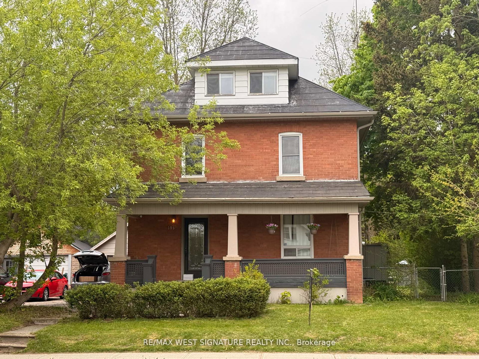 195-victoria-street-w-new-tecumseth-ontario-n12359085