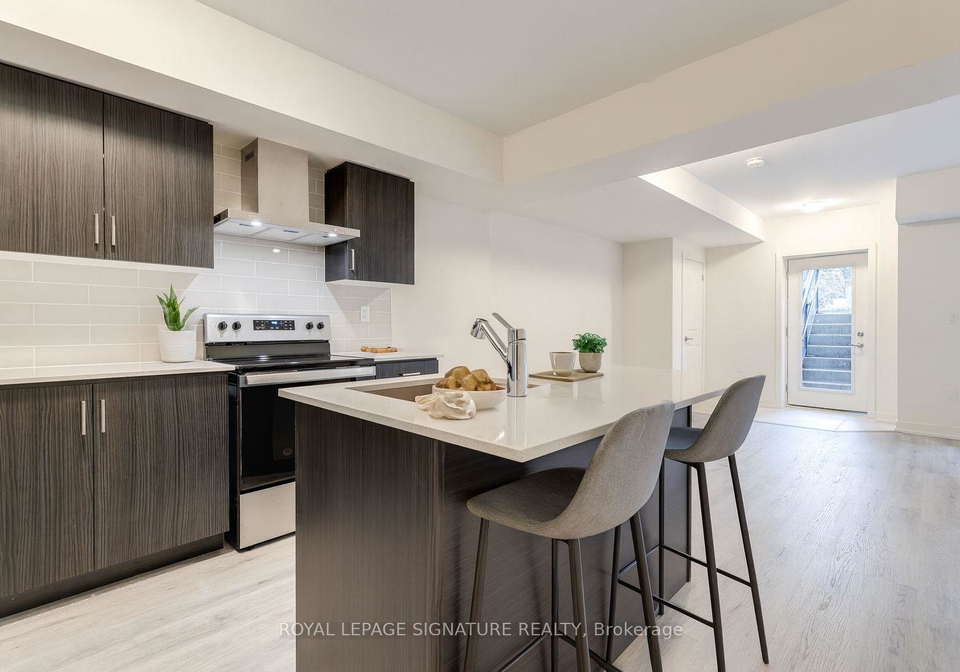58-elizabeth-street-s-richmond-hill-ontario-n12359419