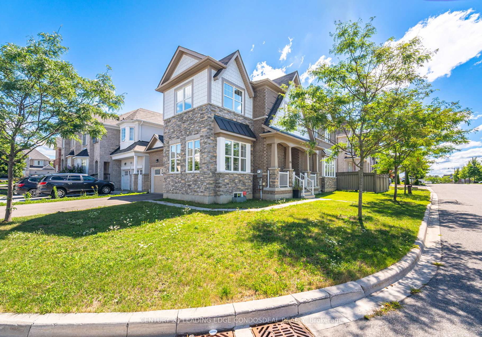 65-novan-crescent-aurora-ontario-n12360307