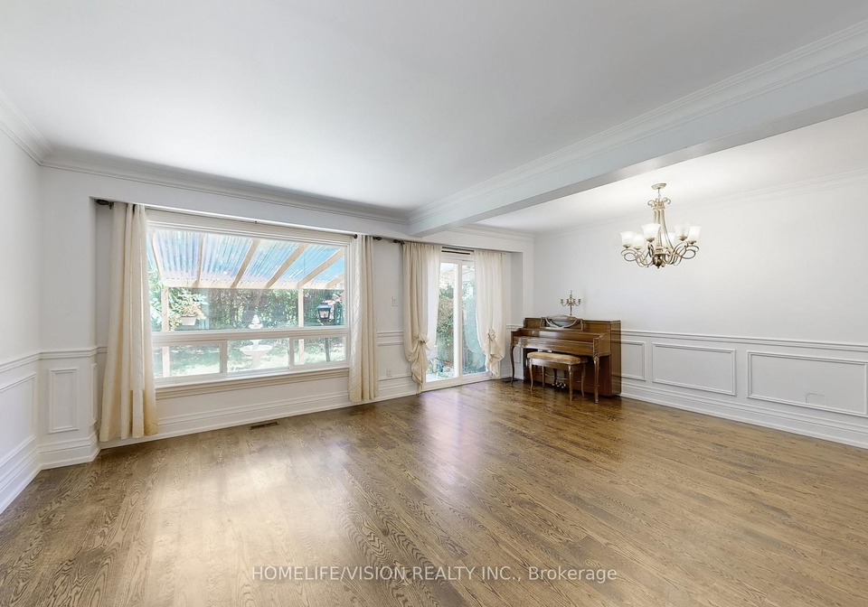 210-castle-rock-drive-richmond-hill-ontario-n12360427