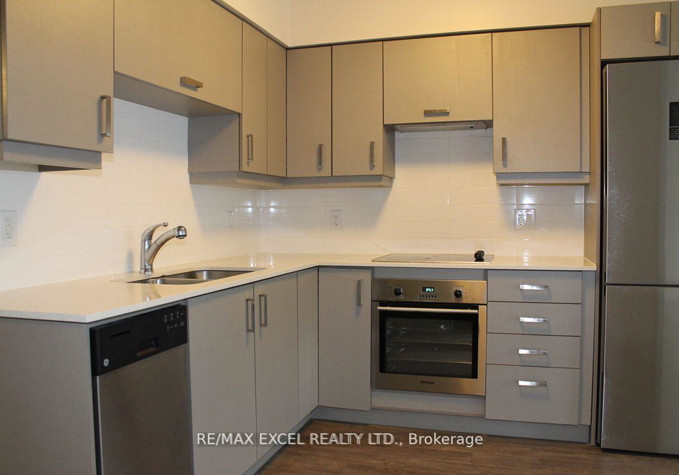 18-uptown-drive-markham-ontario-n12361093
