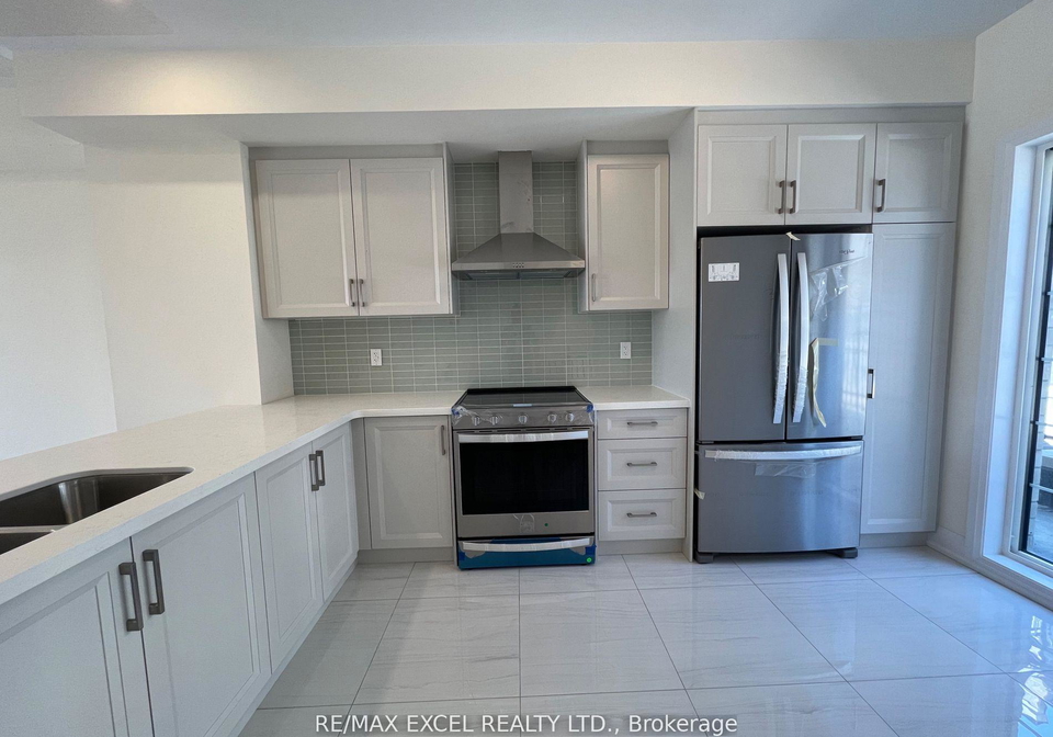42-clippers-crescent-whitchurch-stouffville-ontario-n12361522