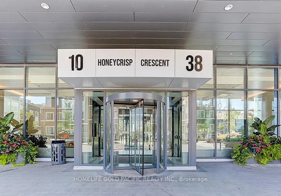 10-honeycrisp-crescent-vaughan-ontario-n12361660