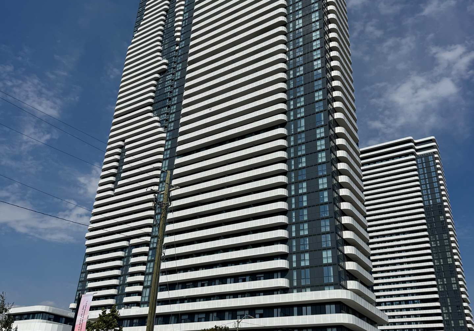 225-commerce-street-vaughan-ontario-n12361674