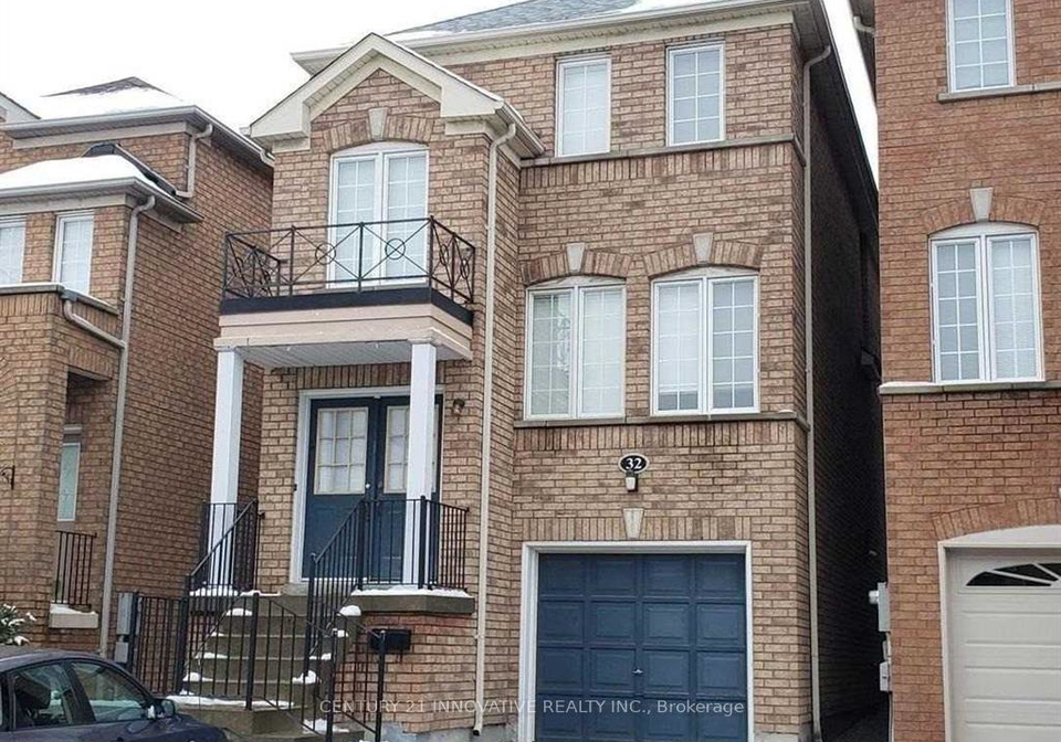 32-yellowood-circle-vaughan-ontario-n12361847
