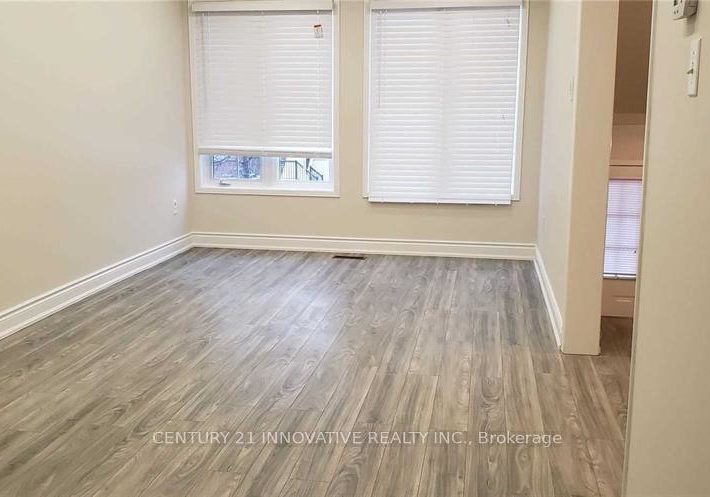 32-yellowood-circle-vaughan-ontario-n12361847