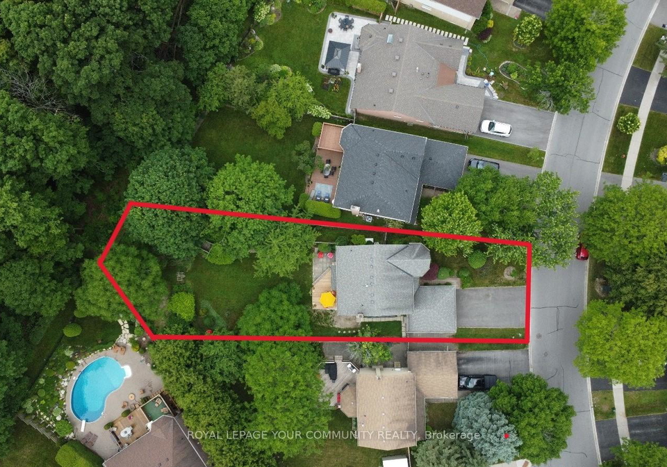209-tamarac-trail-aurora-ontario-n12362260
