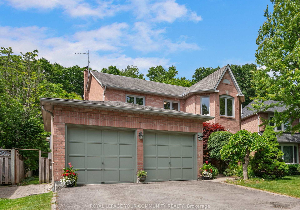 209-tamarac-trail-aurora-ontario-n12362260