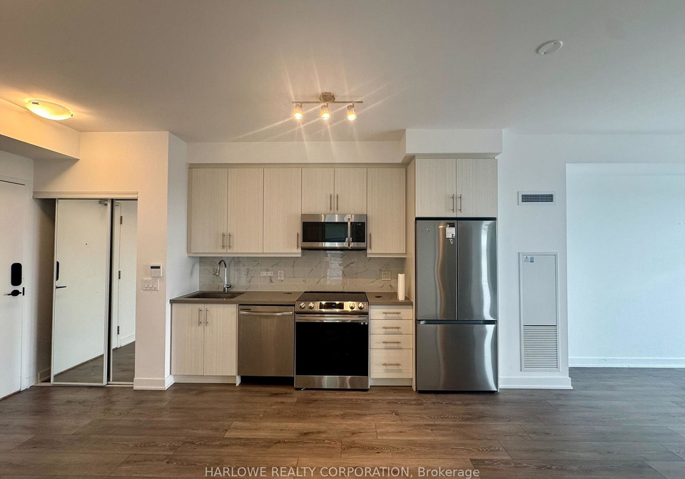 95-oneida-crescent-richmond-hill-ontario-n12363055