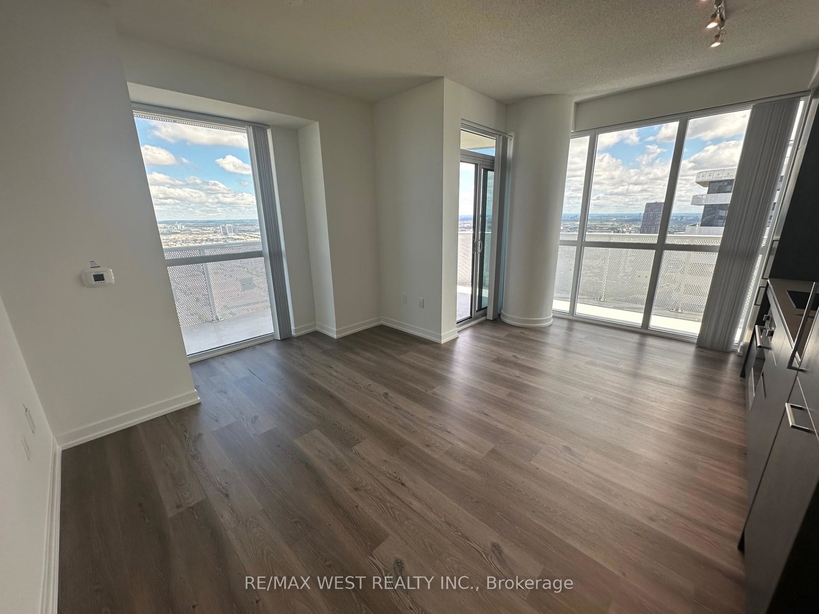 225-commerce-street-vaughan-ontario-n12363156