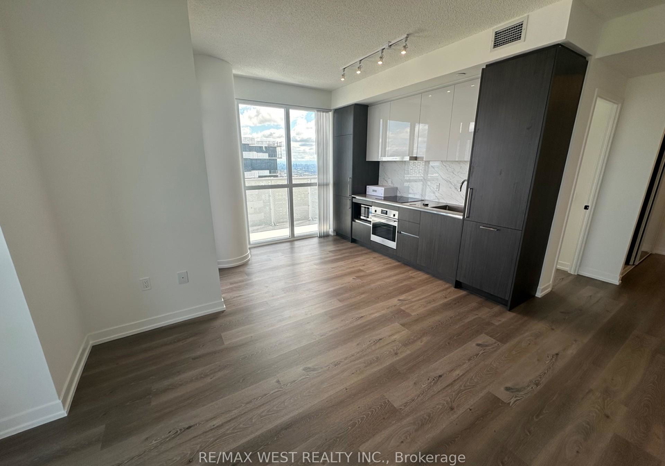 225-commerce-street-vaughan-ontario-n12363156