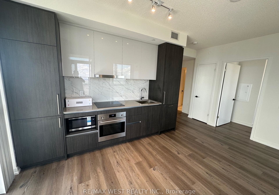 225-commerce-street-vaughan-ontario-n12363156