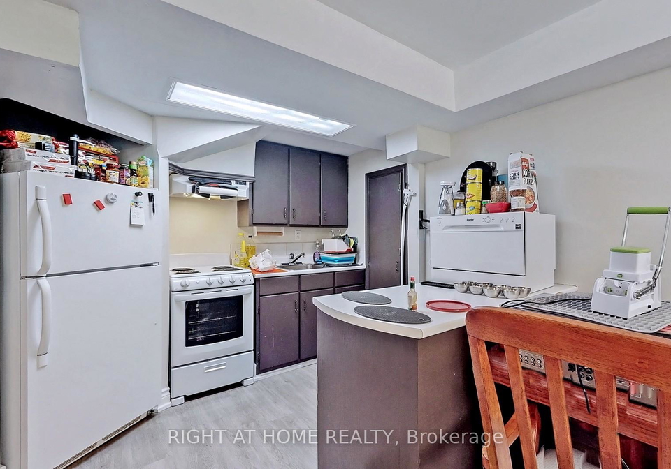 95-lensmith-drive-aurora-ontario-n12363174
