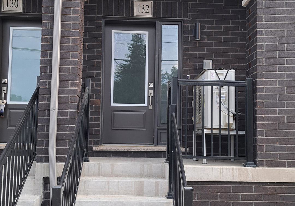 132-matawin-lane-s-richmond-hill-ontario-n12363187
