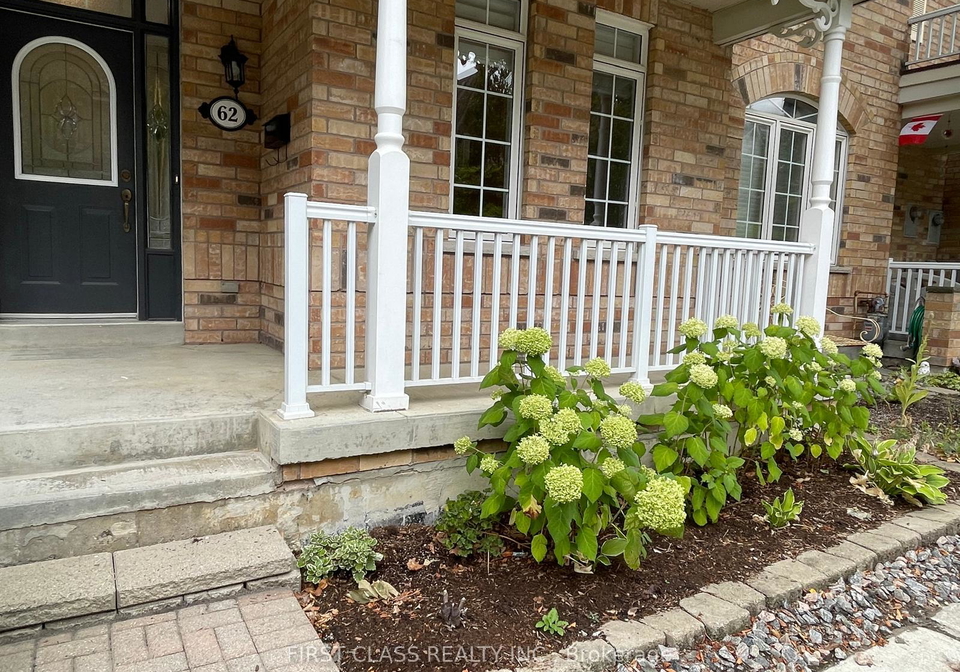 62-dancers-drive-markham-ontario-n12363204